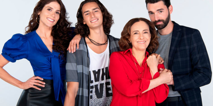 Quién es quién en ‘Qué le pasa a mi familia?’… ¡Conoce al elenco!