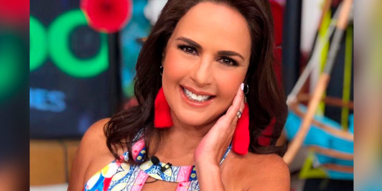 Silvia Lomelí