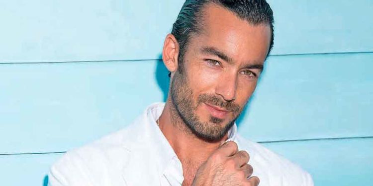 Aarón Díaz