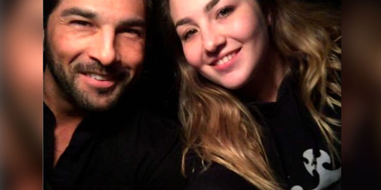 Arturo Carmona y Melenie