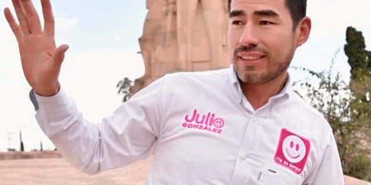 Atacan con bomba molotov casa de Julio González, candidato en Dolores Hidalgo - Noticias, Deportes, Gossip, Columnas