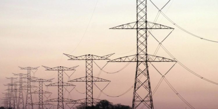 Conceden más suspensiones contra reforma eléctrica de AMLO - Noticias, Deportes, Gossip, Columnas