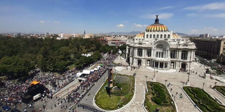Detienen a extranjero que realizó grafiti en fachada del Palacio de Bellas Artes - Noticias, Deportes, Gossip, Columnas