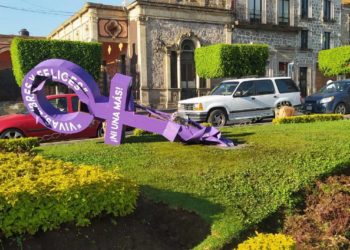 Diputada de Michoacán celebra destrucción de "Antimonumenta" en Morelia - Noticias, Deportes, Gossip, Columnas