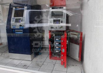 Empleados de empresa de valores olvidan cerrar cajero automático en Guanajuato - Noticias, Deportes, Gossip, Columnas
