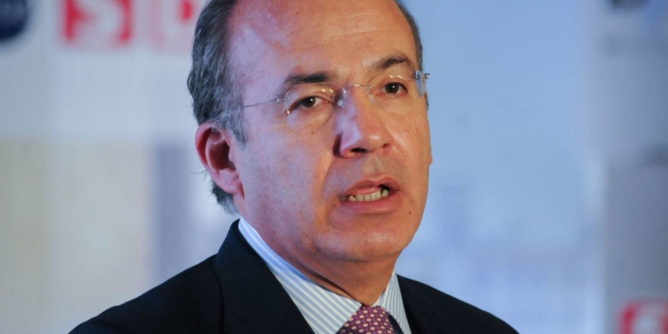 Felipe Calderón felicita a mujeres por el #8M; le recuerdan que no es una celebración - Noticias, Deportes, Gossip, Columnas