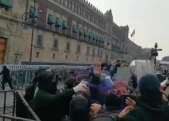 Feministas protestan en Zócalo capitalino contra Félix Salgado - Noticias, Deportes, Gossip, Columnas