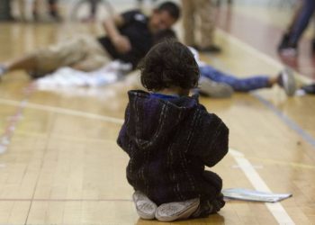 Localizan a niño migrante de cuatro años cerca del Río Bravo sin compañía