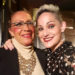 Lola Cortés y su mamá dolores Jiménez | Foto: Cortesía