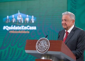 AMLO ejemplifica la actitud del conservadurismo: "son autoritarios y fachos"