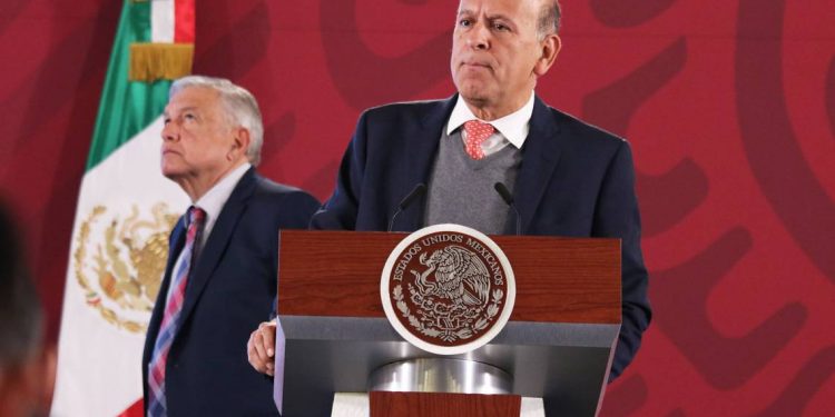 Abasto de medicinas, en manos de antropólogos y guardaespaldas - El Sol de México