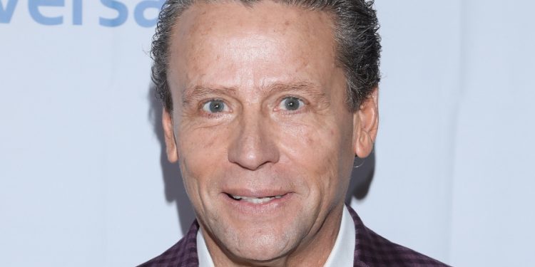 Alfredo Adame ventila ‘enfermedad terminal’ de Carlos Trejo