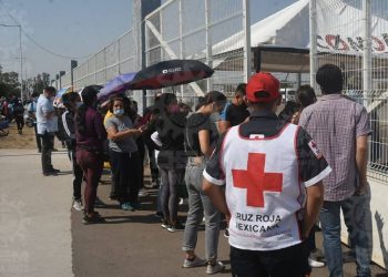 Comienza vacunación para personal de hospitales privados en Irapuato - El Sol de México