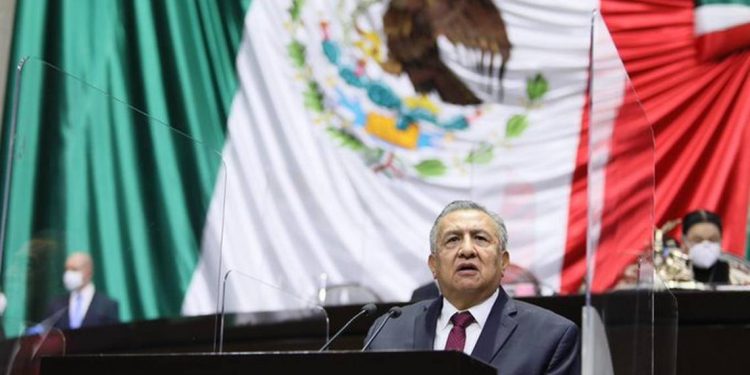 Diputado de Morena, acusado de abuso a un menor de edad, renuncia a su reelección - El Sol de México