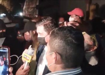 Félix Salgado Macedonio se instala en plantón frente al INE; exige reposición de candidatura - El Sol de México