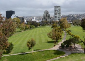 Jaime Bonilla emite decreto para expropiar el Club Campestre de Baja California - El Sol de México