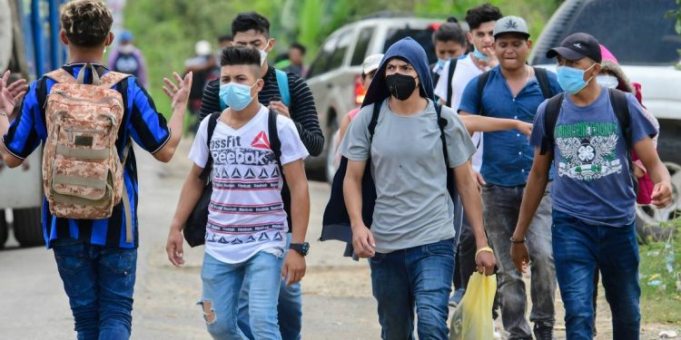 La movilidad humana en la frontera México-EU presenta retos importantes: académicos - El Sol de México