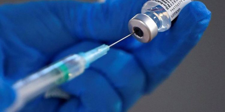 Maestros recibirán vacuna de CanSino para iniciar el regreso a clases en cinco estados - El Sol de México