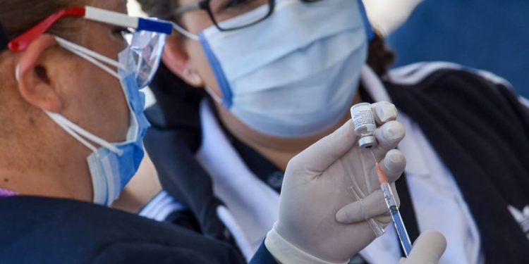 México llega a los 2 millones 244 mil 268 casos de Covid-19