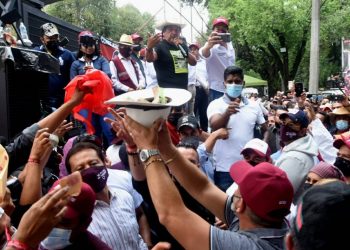 Morena arma "coperacha" para que INE devuelva candidatura a Félix Salgado - El Sol de México