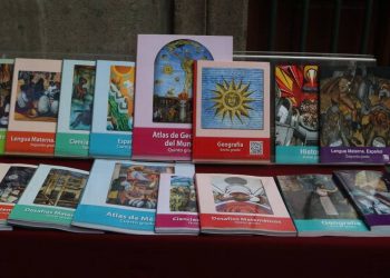 "No nos interesa destruir esta convocatoria", ilustradores piden reunión con SEP sobre libros de texto - El Sol de México