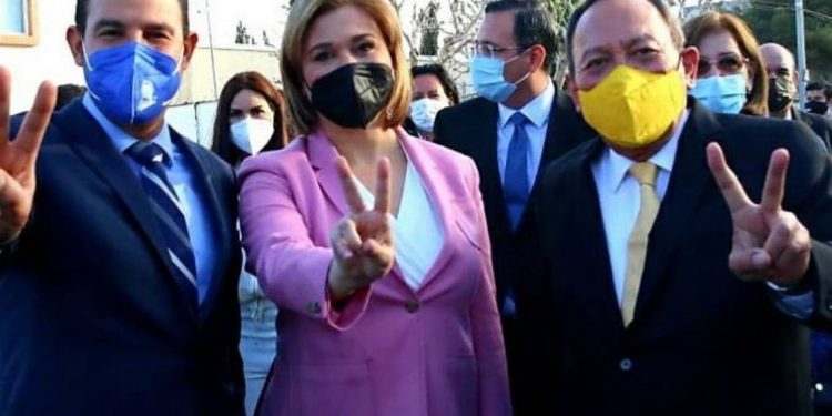 PAN y PRD defienden a Maru Campos tras vinculación a proceso