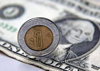 Peso opera estable tras datos de inflación local - El Sol de México
