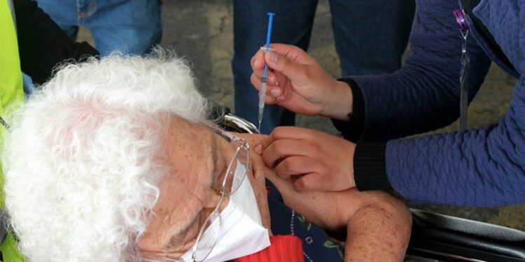 Pie de Nota | Vacunado contra la realidad - El Sol de México