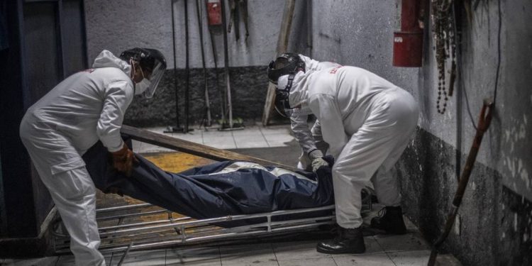 Salud reconoce 61% más muertes por covid-19 a las confirmadas - El Sol de México