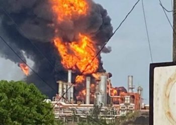 Se registra incendio en refinería Lázaro Cárdenas en Minatitlán, en Veracruz - El Sol de México