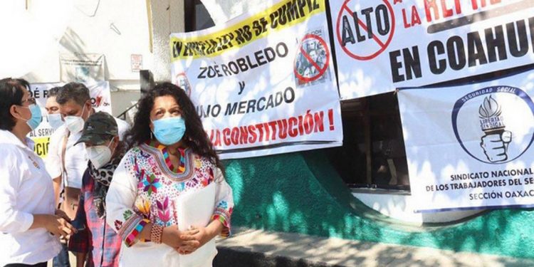 Trabajadores del IMSS en Oaxaca denuncian a directivos por robo de medicamentos - El Sol de México