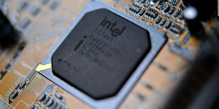 Así puede beneficiar a México la escasez de chips