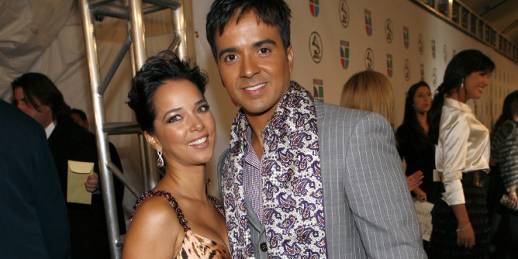 El viral gesto de Adamari López a su ex Luis Fonsi. Foto; Getty Images