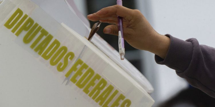 México vota tras una campaña marcada por la violencia política