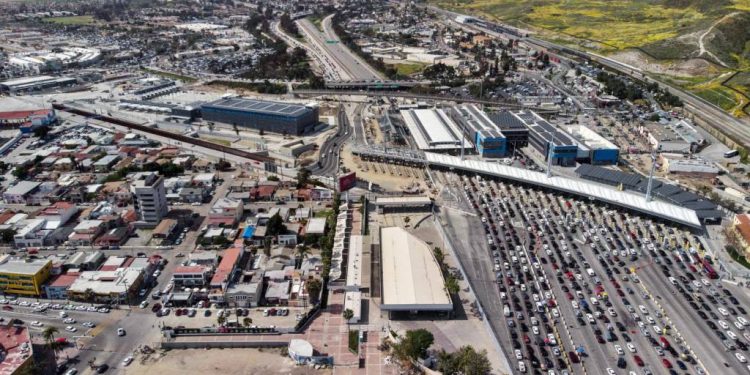 López Obrador agradece a Trump no cerrar frontera con México – Canal 7 SLP  – Edición 2020
