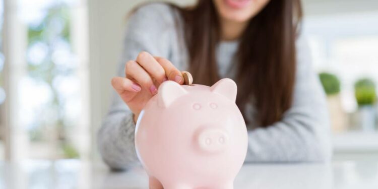 Ante futuro incierto, mujeres aumentan 70% sus ahorros - Mujer Ejecutiva