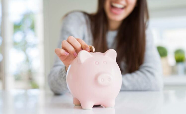 Ante futuro incierto, mujeres aumentan 70% sus ahorros - Mujer Ejecutiva