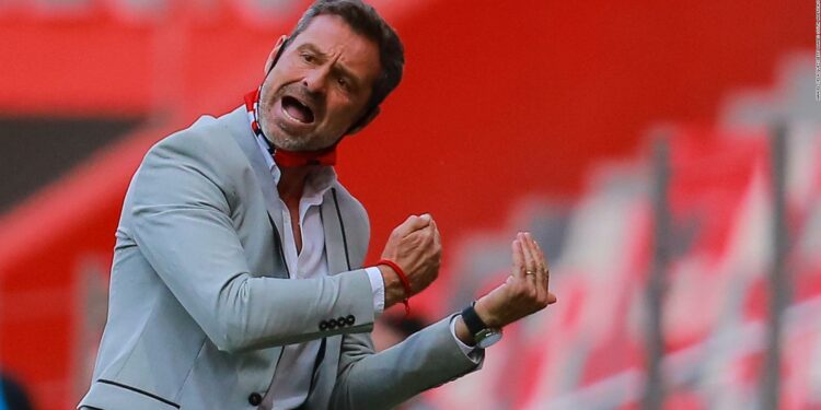 Diego Cocca, ídolo como jugador y como técnico del Atlas