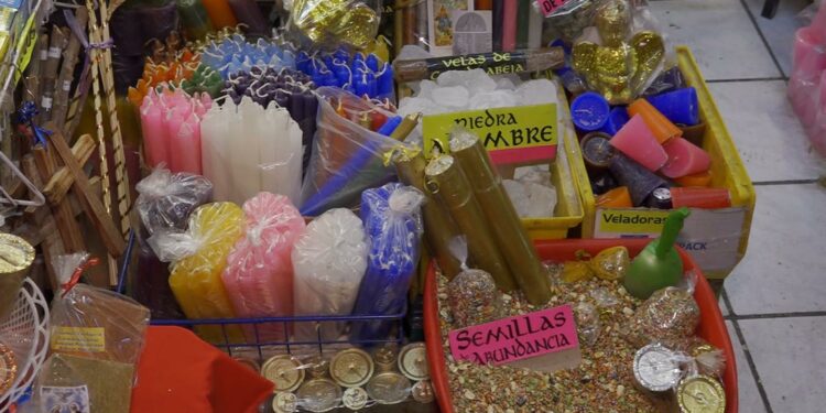 Rituales de Año Nuevo en México para el amor y dinero