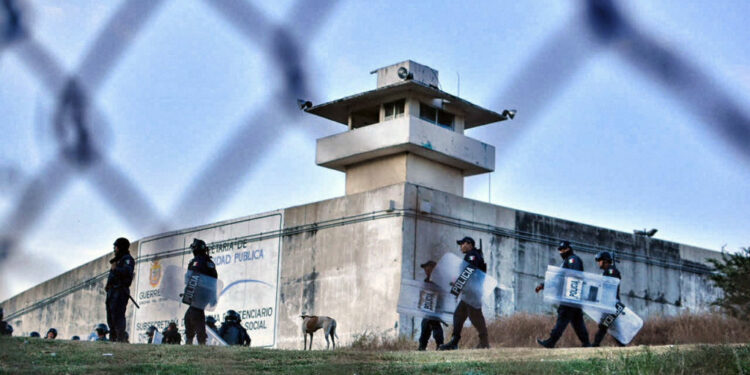 Disturbios en penal de Acapulco, México, dejan al menos 17 heridos