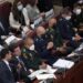 Los ministros del Interior Daniel Palacios y de Defensa, Diego Molano, junto a la cúpula militar en la moción de censura en el Congreso de Colombia.
