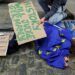 Activistas por el clima protestan este viernes ontra Alemania por su negativa a prohibir la importación de hidrocarburos rusos frente a la embajada alemana en Bruselas.
