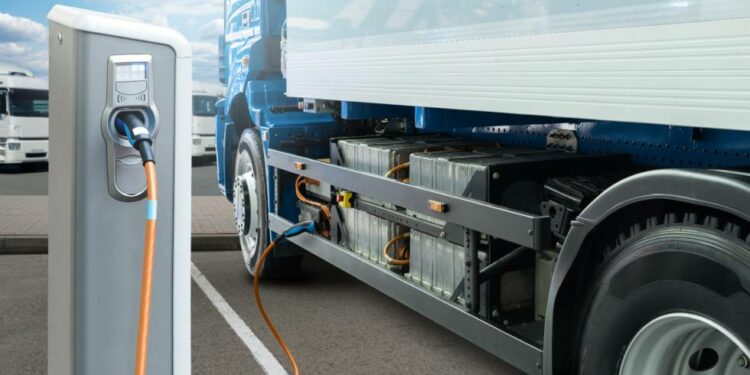 ¿Dónde paran los camioneros? Este es el mapa donde Acea pide instalar puntos de carga | Compañías