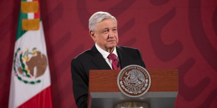 AMLO analizará con empresarios importación de gas
