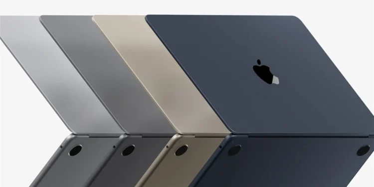 Apple presentó la nueva MacBook Air en su conferencia anual de desarrolladores.
