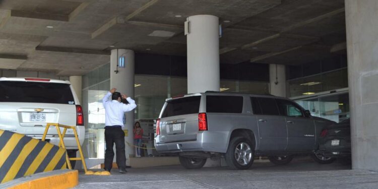 El Bronco: Jaime Rodríguez Calderón sale del hospital para seguir con su arresto domiciliario