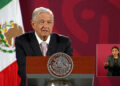 López Obrador critica al gobernador de Texas