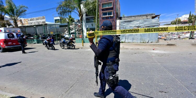 Mexicanos se sienten más inseguros, según cifras del Inegi