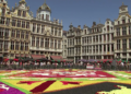 Mexicanos cubren plaza de Bruselas con tapete de flores