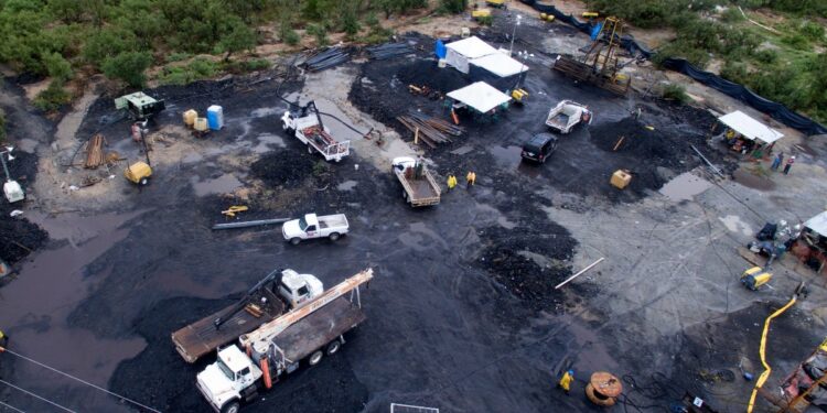 No habrá rescate con vida de los 10 mineros atrapados en Coahuila